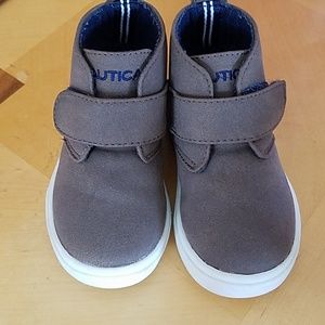 Nautica boots